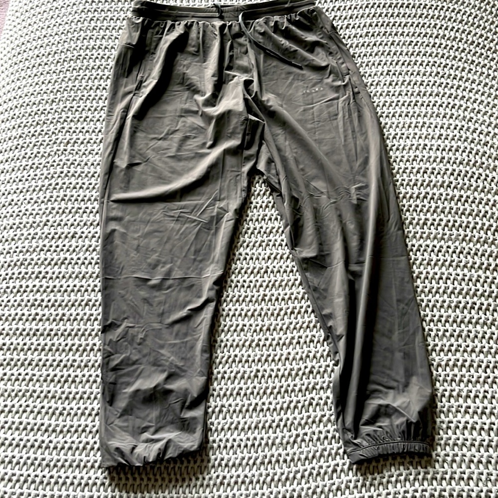 Inaka Men’s Joggers
